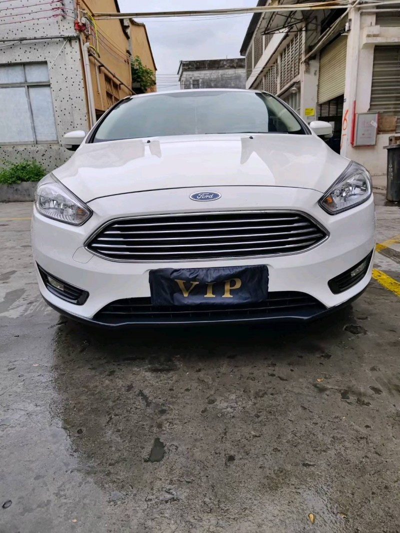 广州17年福特福克斯1