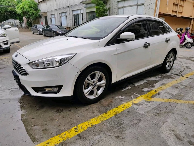 广州17年福特福克斯3