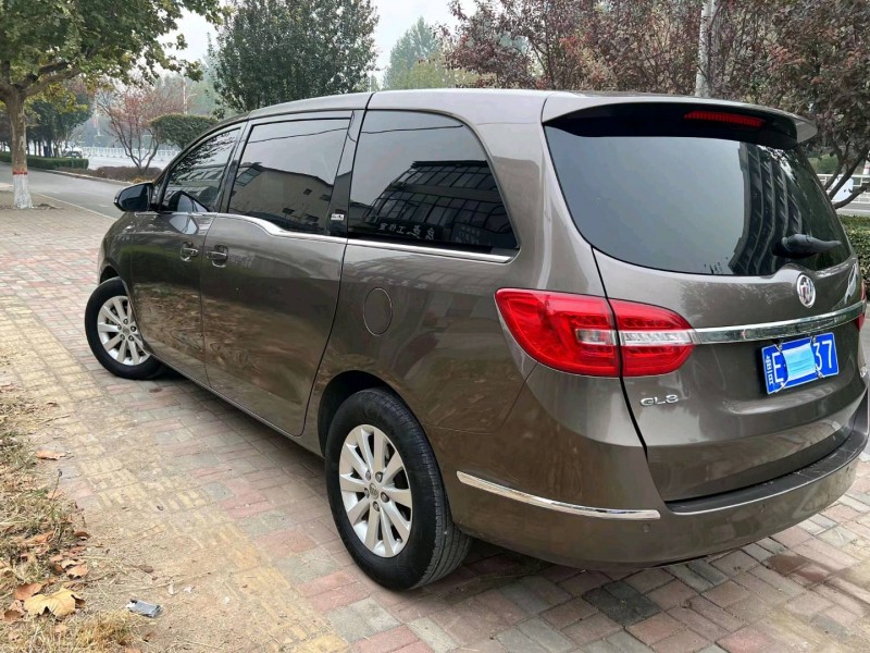 邢台15年别克GL85