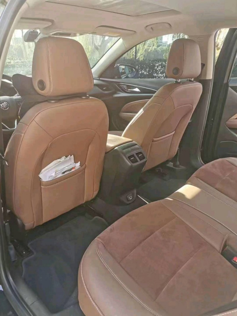 苏州22年别克君威5