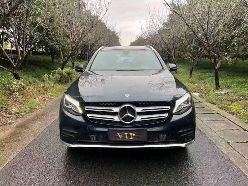 嘉兴19年奔驰GLC1