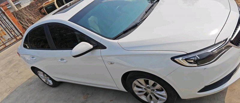 枣庄21年别克英朗2