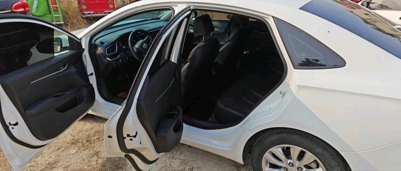 枣庄21年别克英朗5