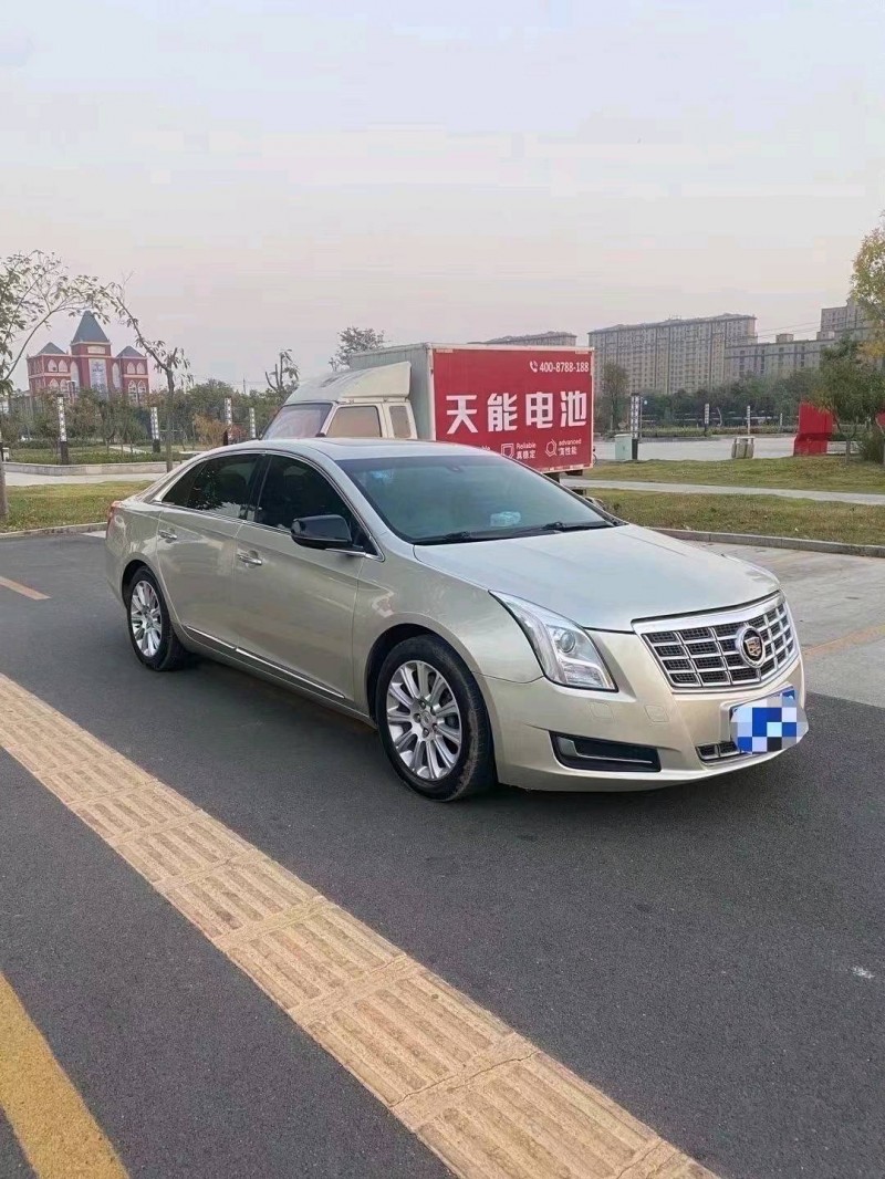 枣庄14年凯迪拉克XTS3