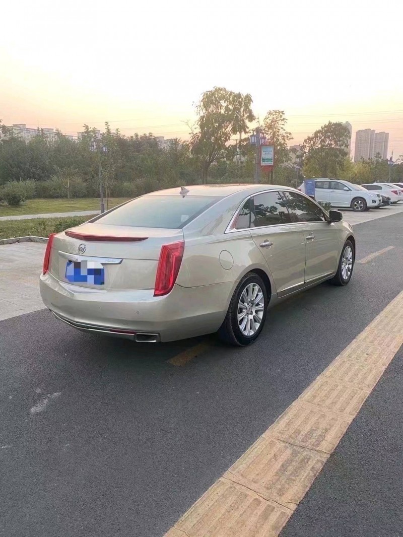 枣庄14年凯迪拉克XTS9