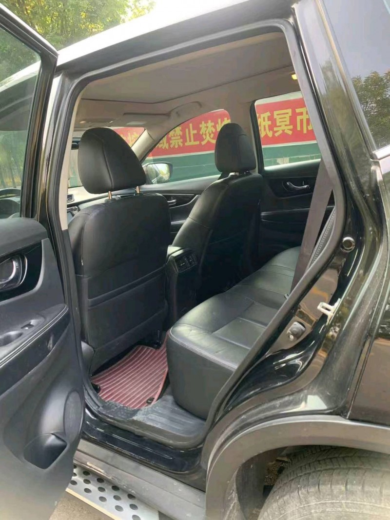 邯郸18年日产奇骏7