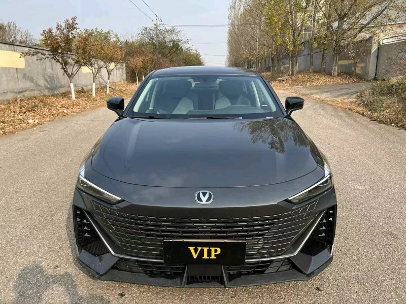 青岛23年长安汽车UNI-V1