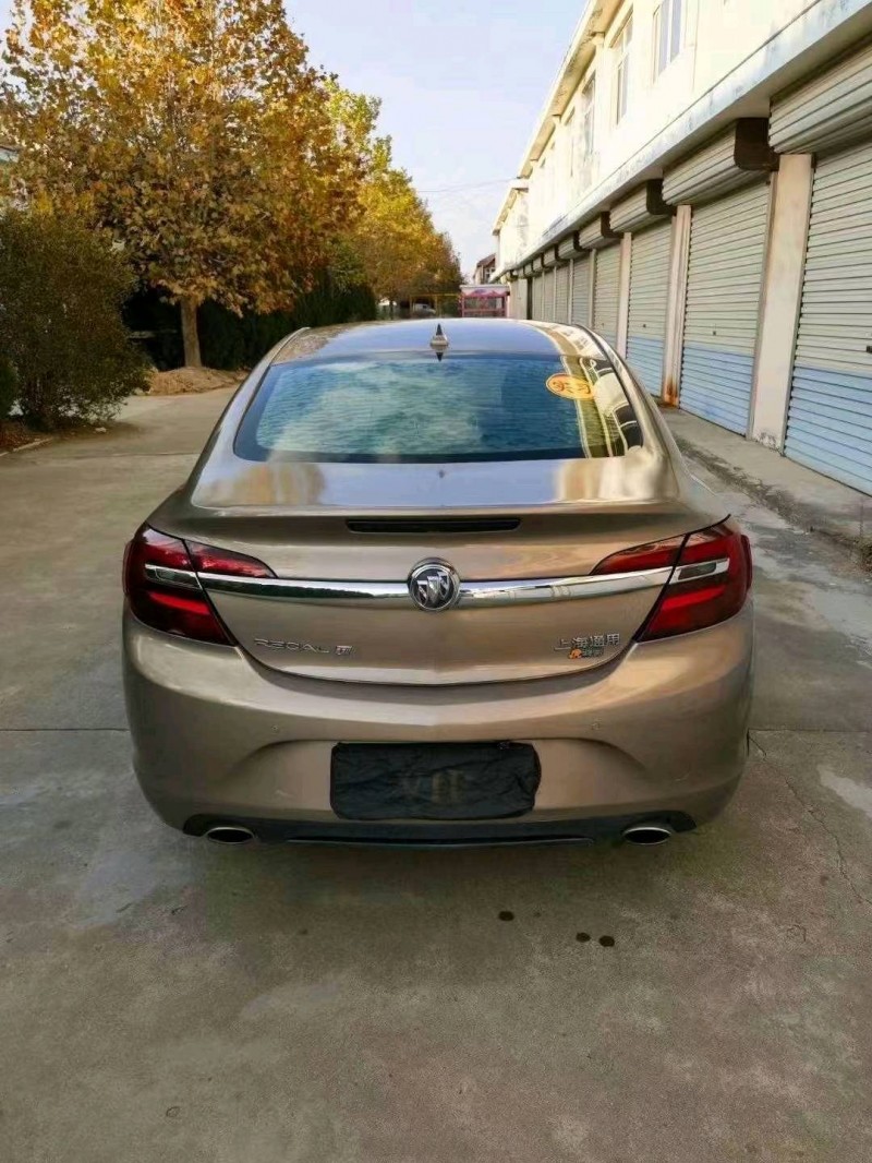 枣庄15年别克君威9