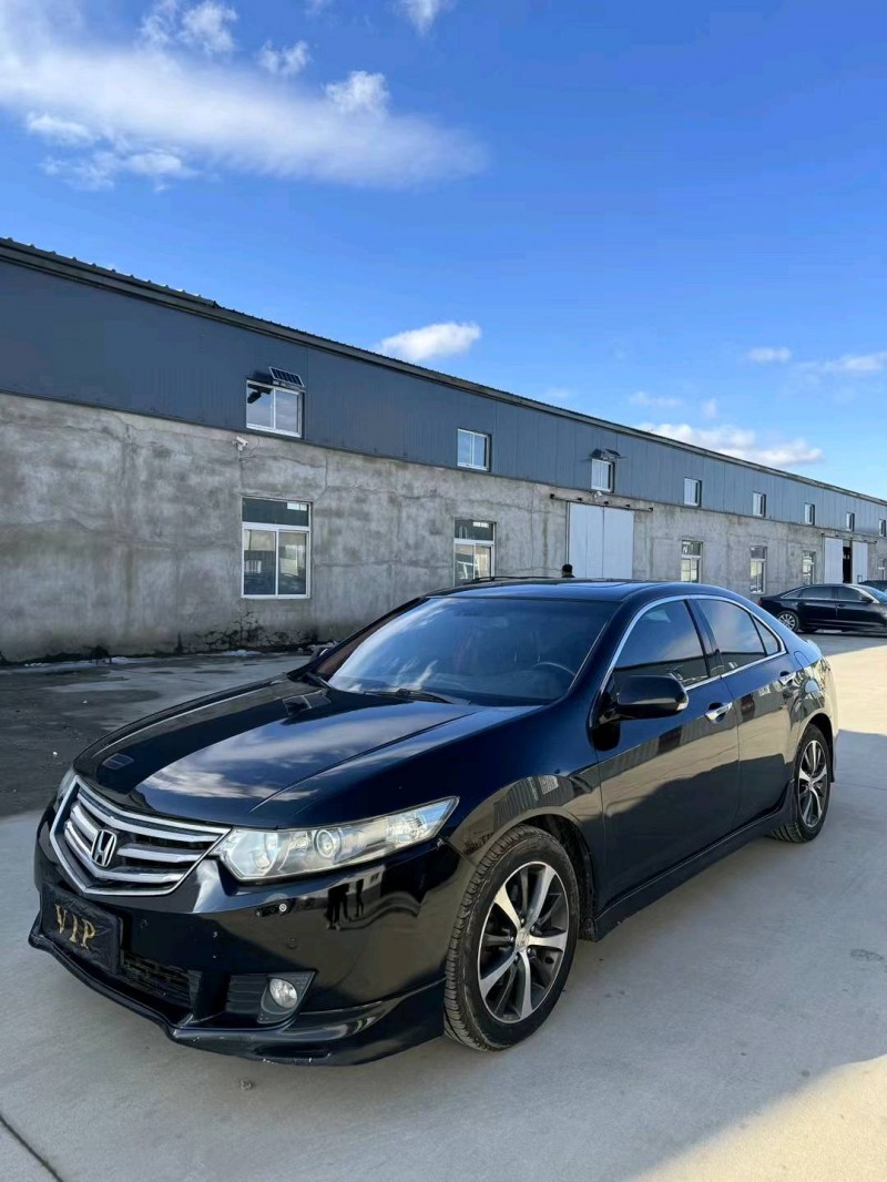 沈阳10年本田雅阁7