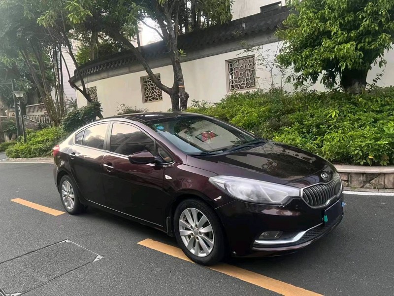 衡阳15年起亚K32