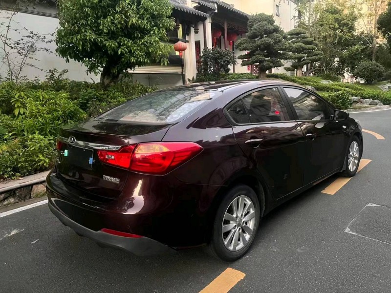 衡阳15年起亚K35