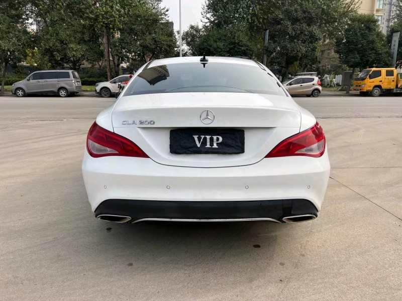 济宁18年奔驰CLA9