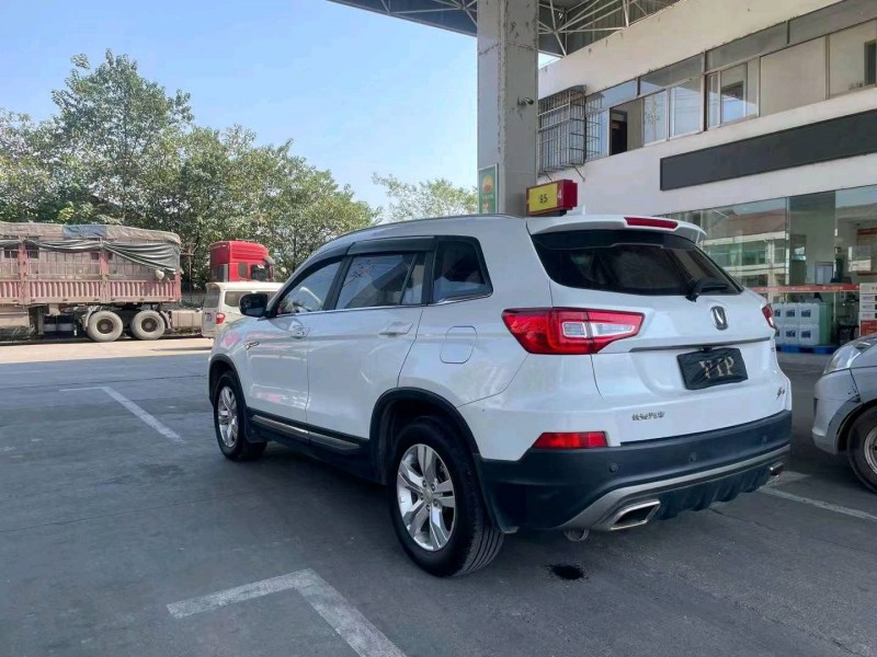 衡阳17年长安汽车CS758