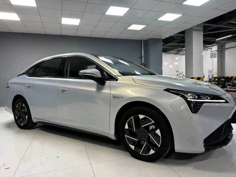 成都23年传祺埃安 PLUS3