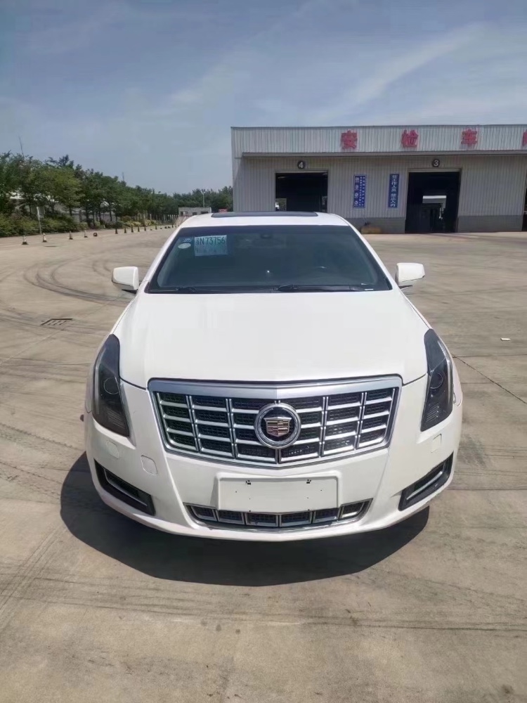 济南14年凯迪拉克XTS1