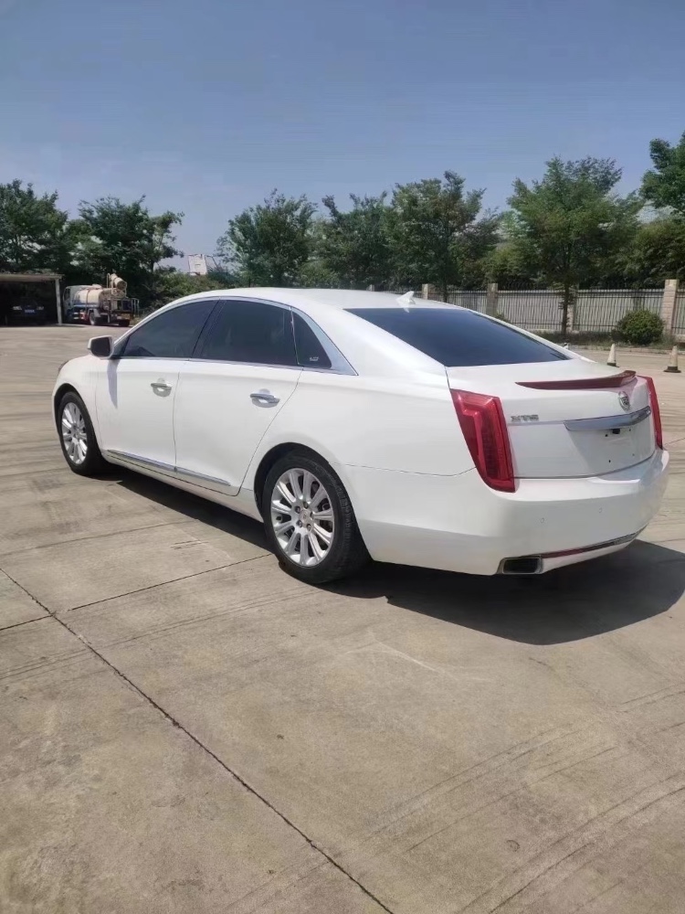 济南14年凯迪拉克XTS6