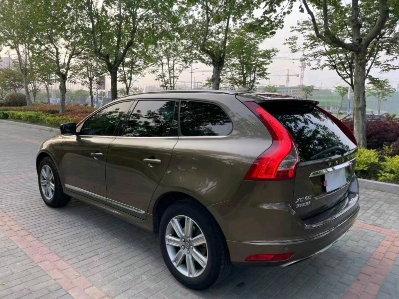 徐州15年沃尔沃XC605