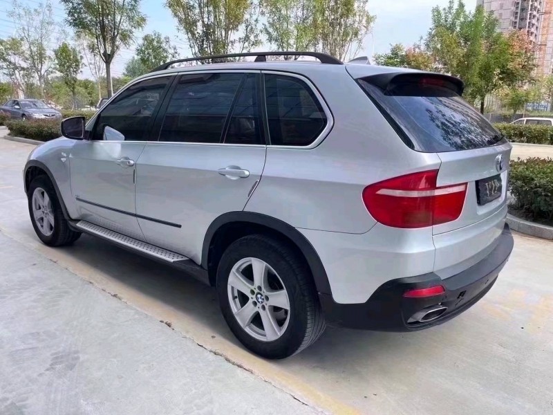 济宁08年宝马X57