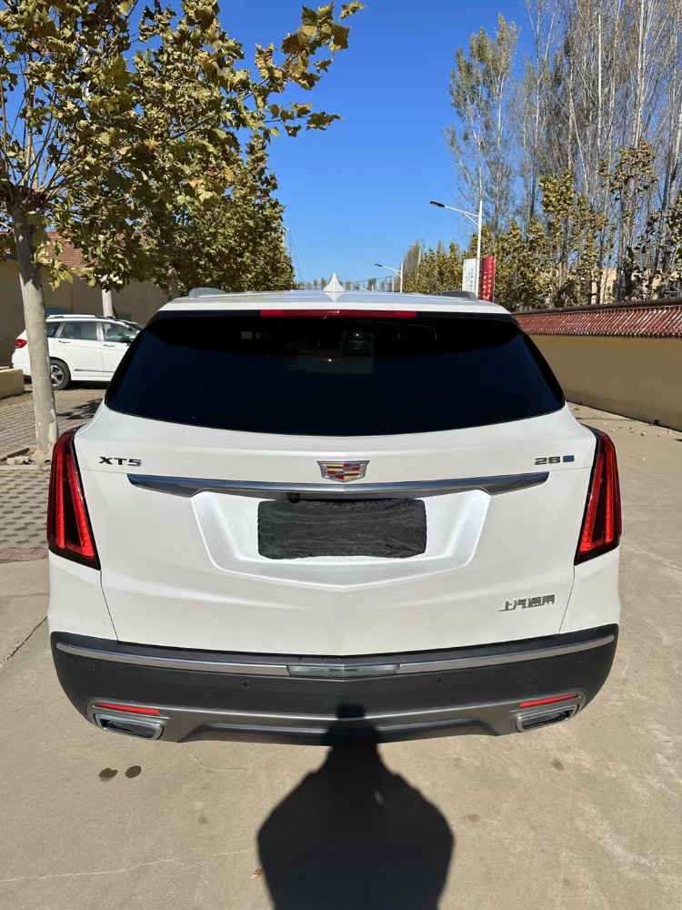 邯郸22年凯迪拉克XT53