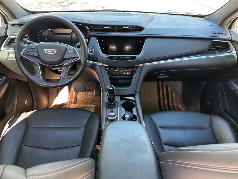 邯郸22年凯迪拉克XT59