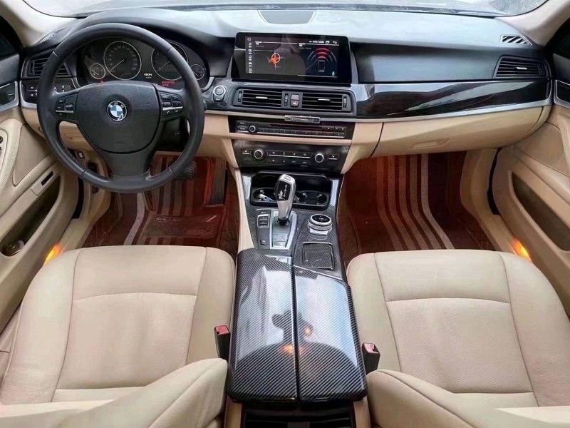 济宁13年宝马5系5