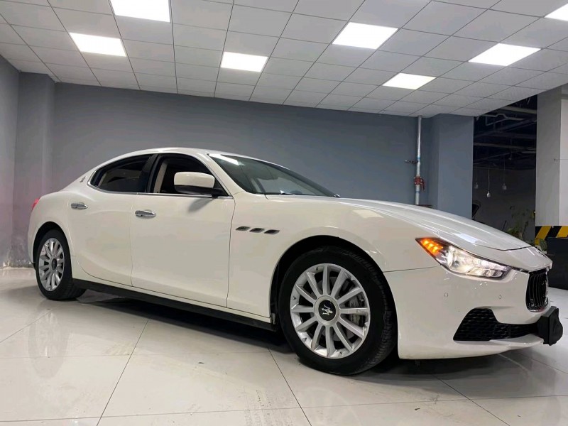 成都16年玛莎拉蒂Ghibli3