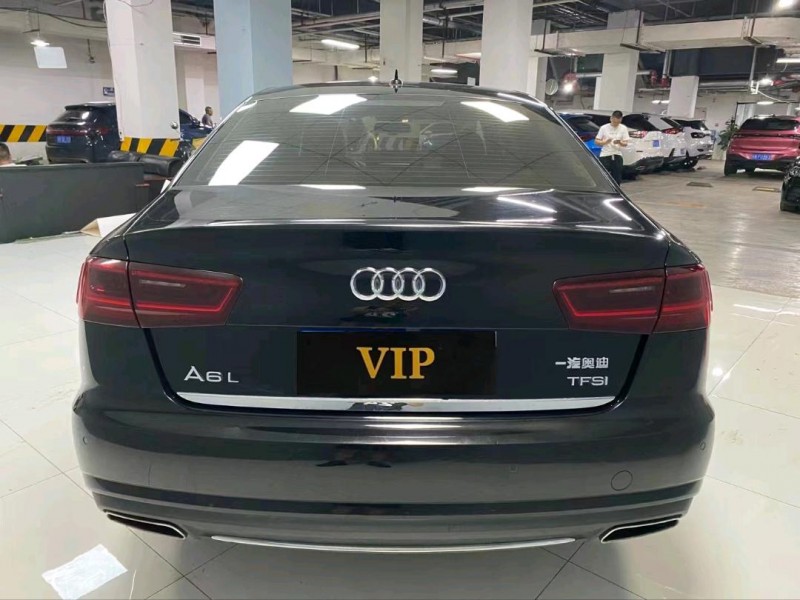 成都16年奥迪A6L5
