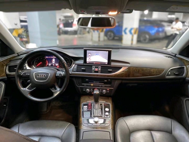 成都16年奥迪A6L7