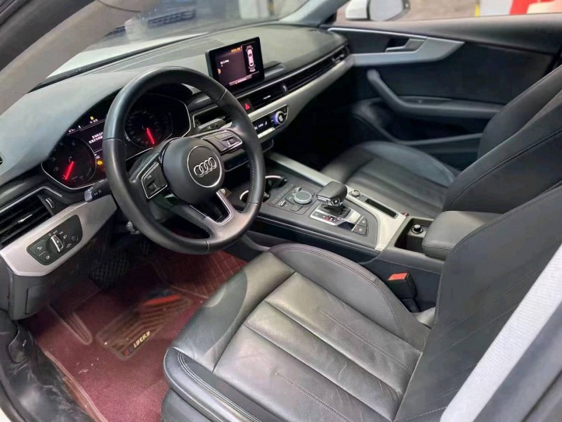 成都20年奥迪A54