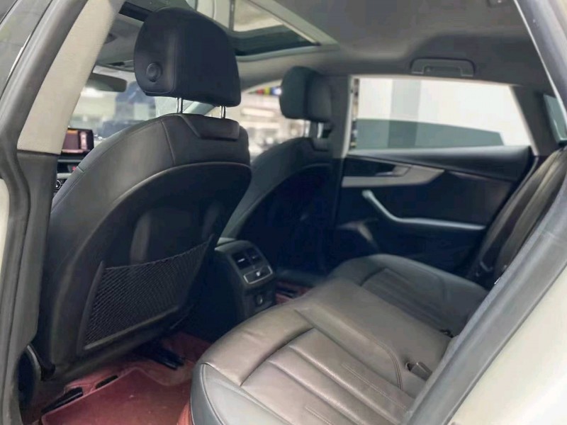 成都20年奥迪A58