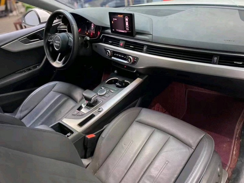 成都20年奥迪A59