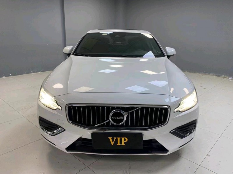 成都21年沃尔沃S60L1