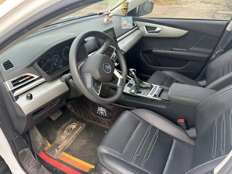 珠海22年比亚迪秦7