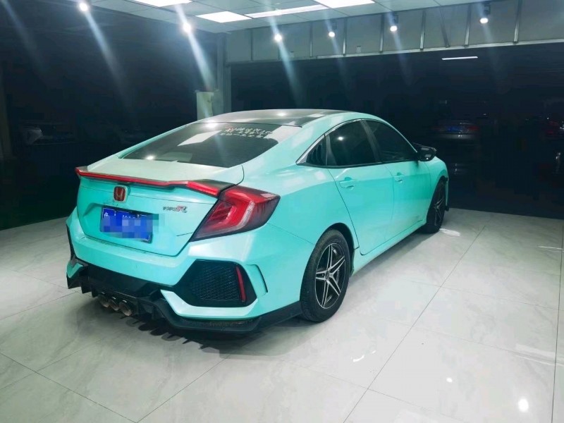 济宁19年本田思域7