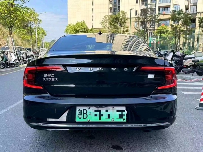中山21年沃尔沃S909