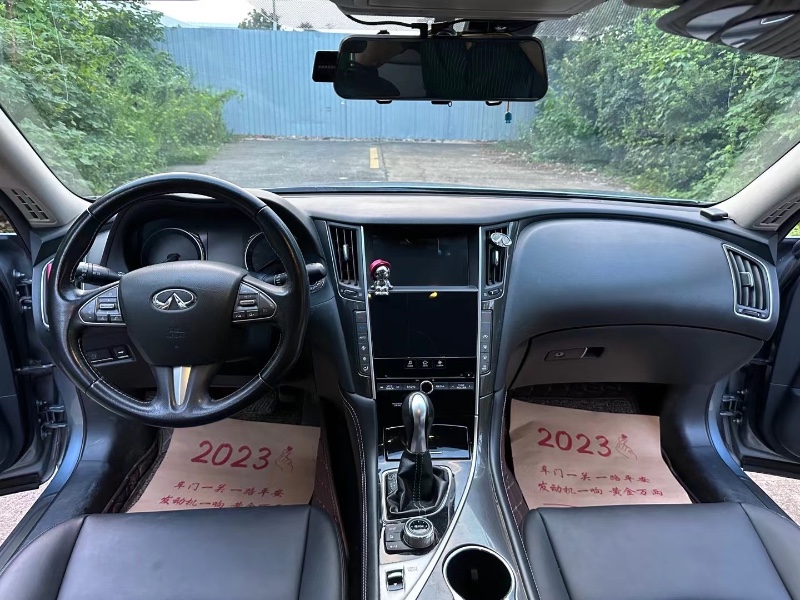 徐州16年英菲尼迪Q50L8