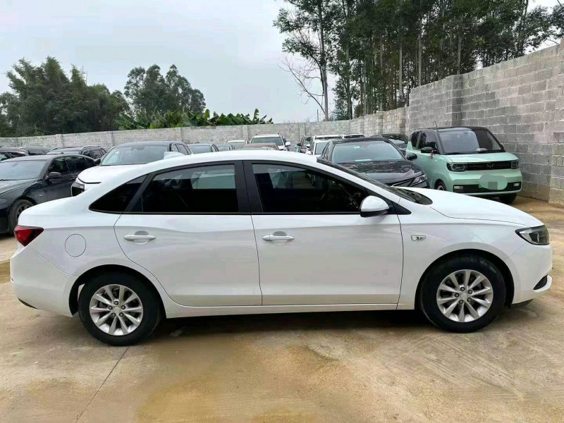 汕头20年别克英朗5