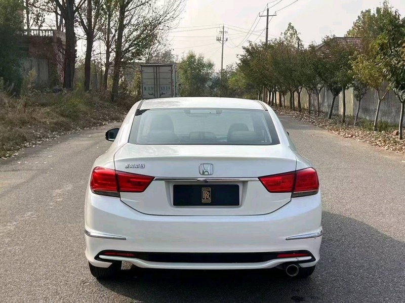 枣庄16年本田思铂睿2