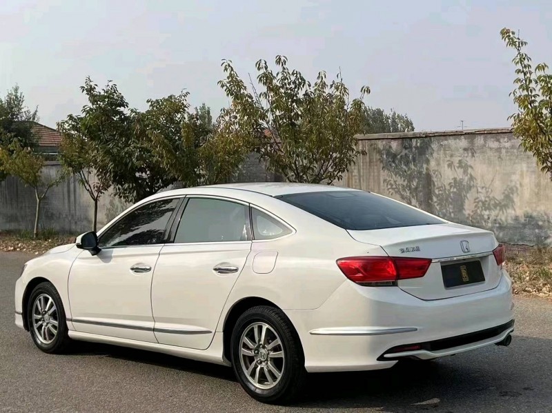 枣庄16年本田思铂睿6