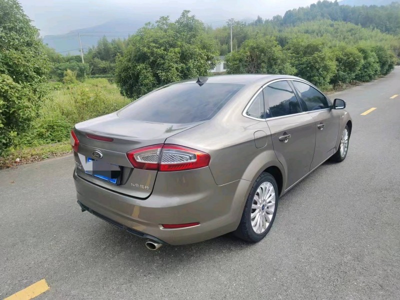 嘉兴14年福特蒙迪欧-致胜7