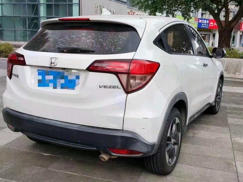 湖州17年本田缤智6