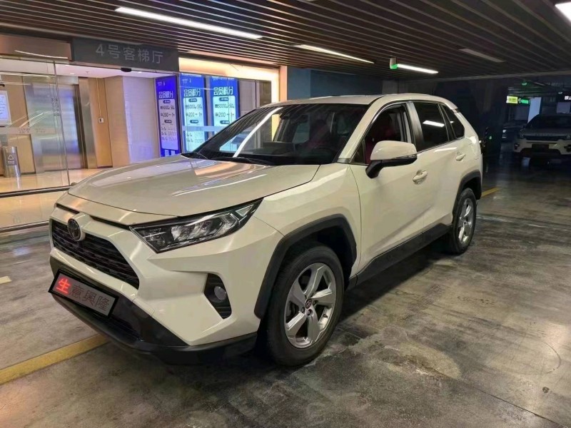 珠海20年丰田RAV4荣放2