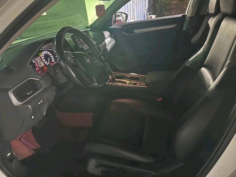 珠海19年本田雅阁3