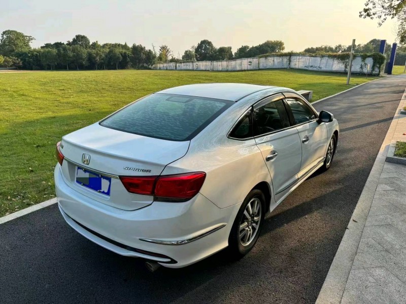 嘉兴16年本田思铂睿9