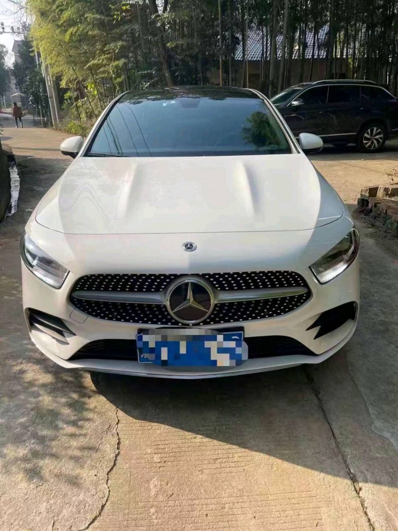 嘉兴23年奔驰A1