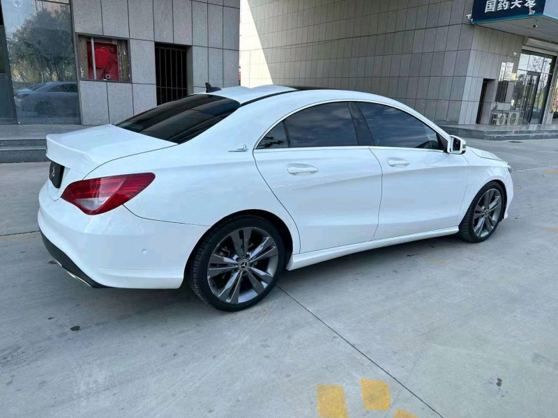 东营18年奔驰CLA8