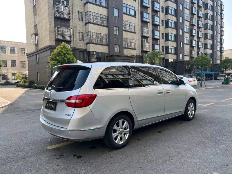 徐州16年别克GL88