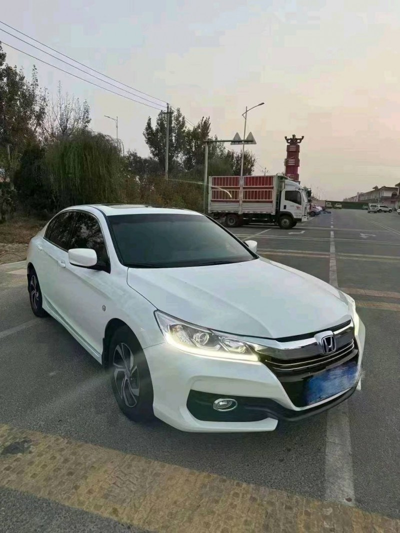 东营18年本田雅阁2