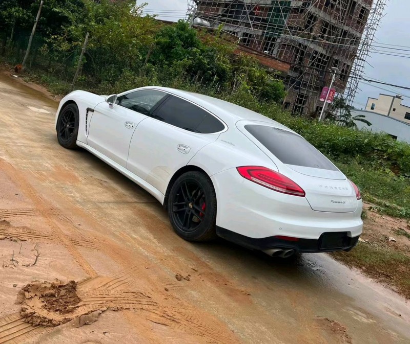 湛江15年保時捷帕拉梅拉5