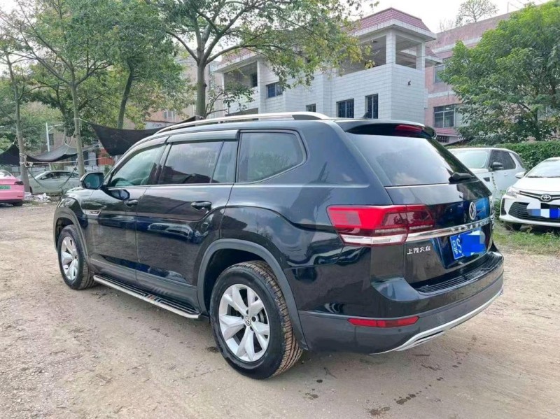 佛山18年大众途昂7